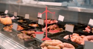 Balance Comemrciale Perturbations 2025